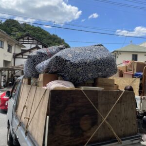 岡山県玉野市で押入れ箪笥やお布団回収
