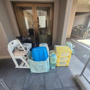 岡山市北区でベビーチェアやテレビなどの回収^_^
